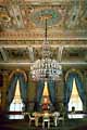 interior1.jpg (9924 bytes)